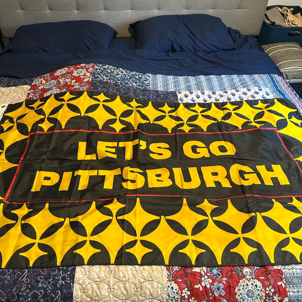 Pittsburgh Steelers Themed Black and Yellow Banner